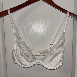 White lace bra